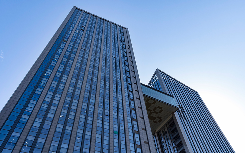 国家发改委主任郑栅洁主持召开民营企业座谈会，，，，尊龙凯时受邀加入